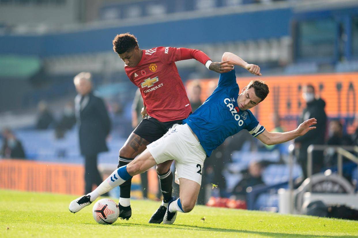 重磅！本菲卡赛后完成体检穆古鲁扎爆冷击败法国队，曼联今夜再遭质疑的简单介绍